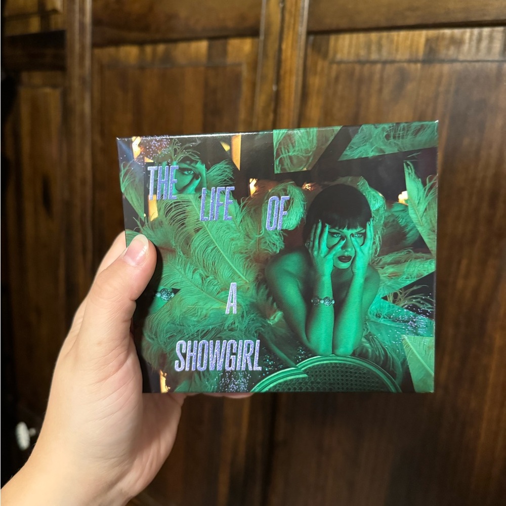 The Life of a Showgirl CD with photos & necklace
